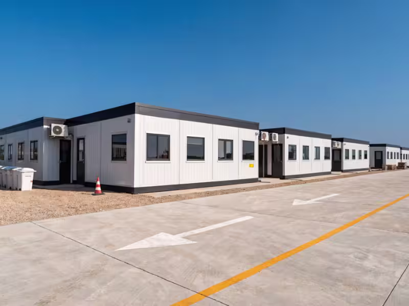 Base de vie modulaire et bâtiment temporaire pour chantier BTP — Module Concept France